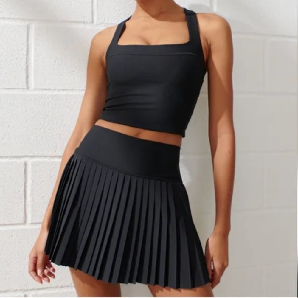 Abercrombie Ypb Motiontek Lined Pleated Black Ten… - image 1